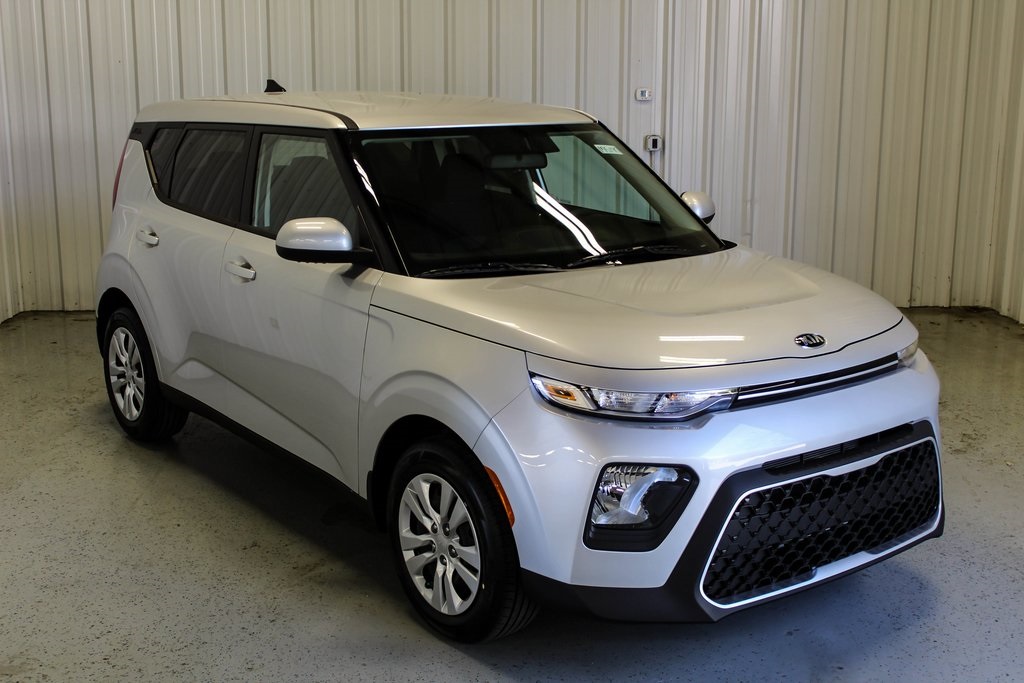 New 2021 Kia Soul LX FWD 4D Hatchback